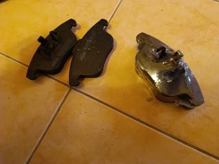 bontott FORD MONDEO V Első Pár Féktárcsa